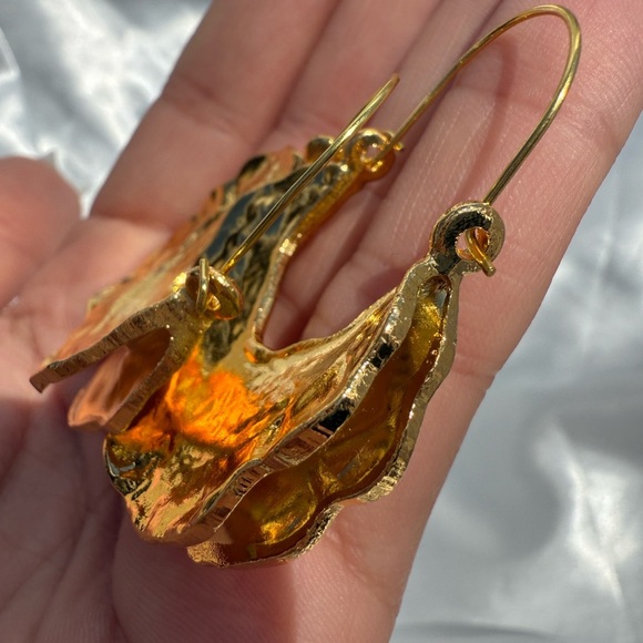 NEW Zara Gold Crescent Hoop Earrings - Picture 11 of 13